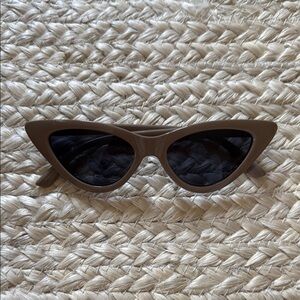 Source Unknown Tan Cat-Eye Sunglasses